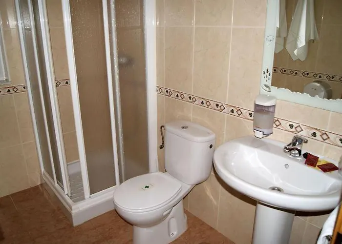 Πανσιόν O Lar De Carmina 3*