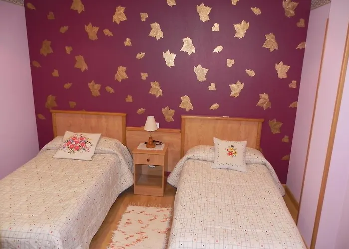 O Lar De Carmina Πανσιόν 3*