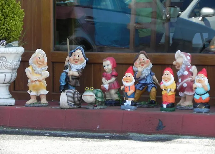 O Lar De Carmina Πανσιόν